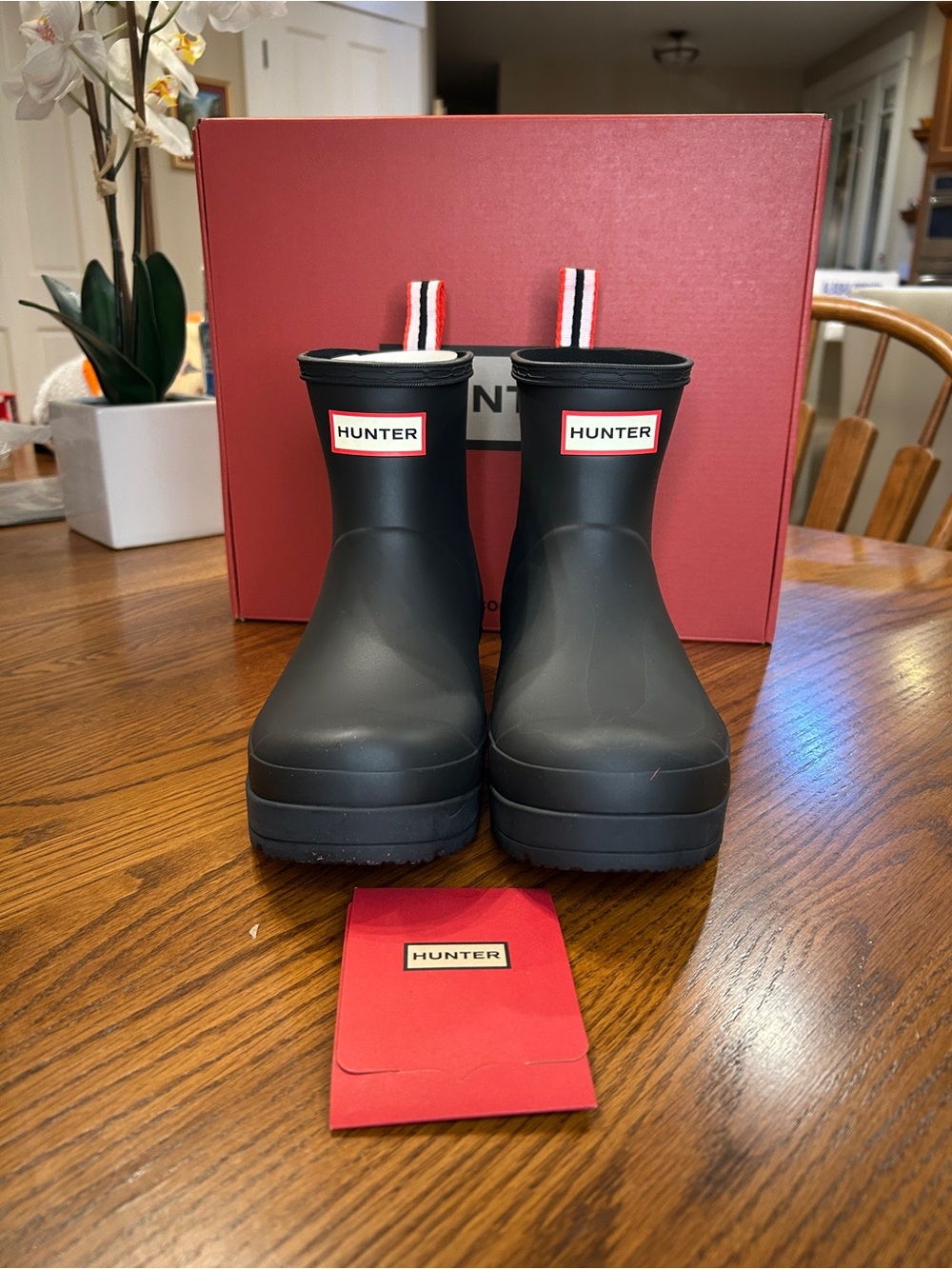 Hunter Short Black Matte Waterproof Rain Boots with Striped Pull Tabs